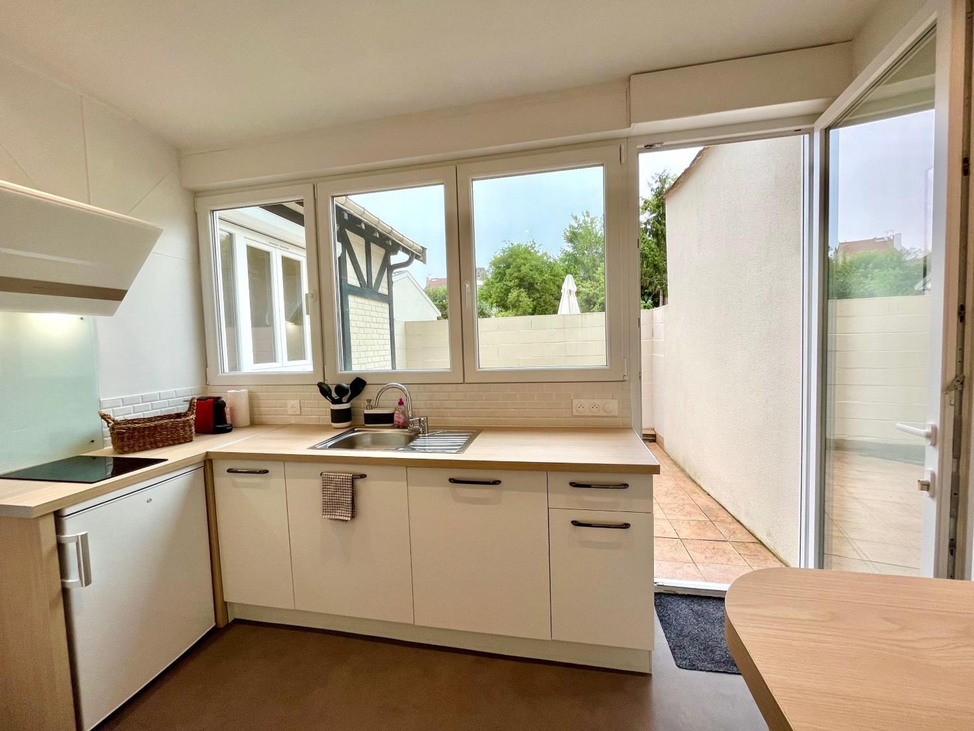 Suite Clovis 2 Reims Bagian luar foto